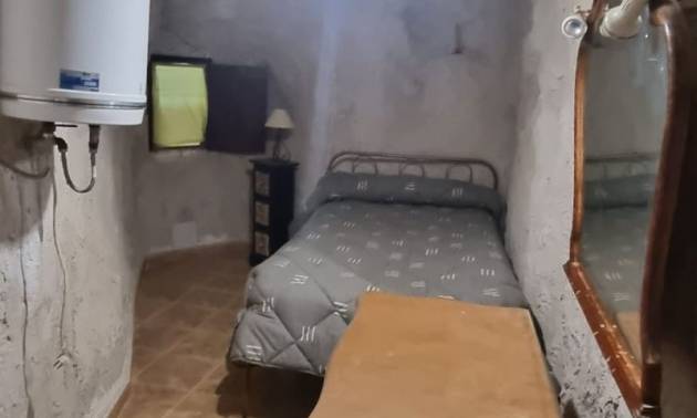 Sale - Country House - Hondón de las Nieves