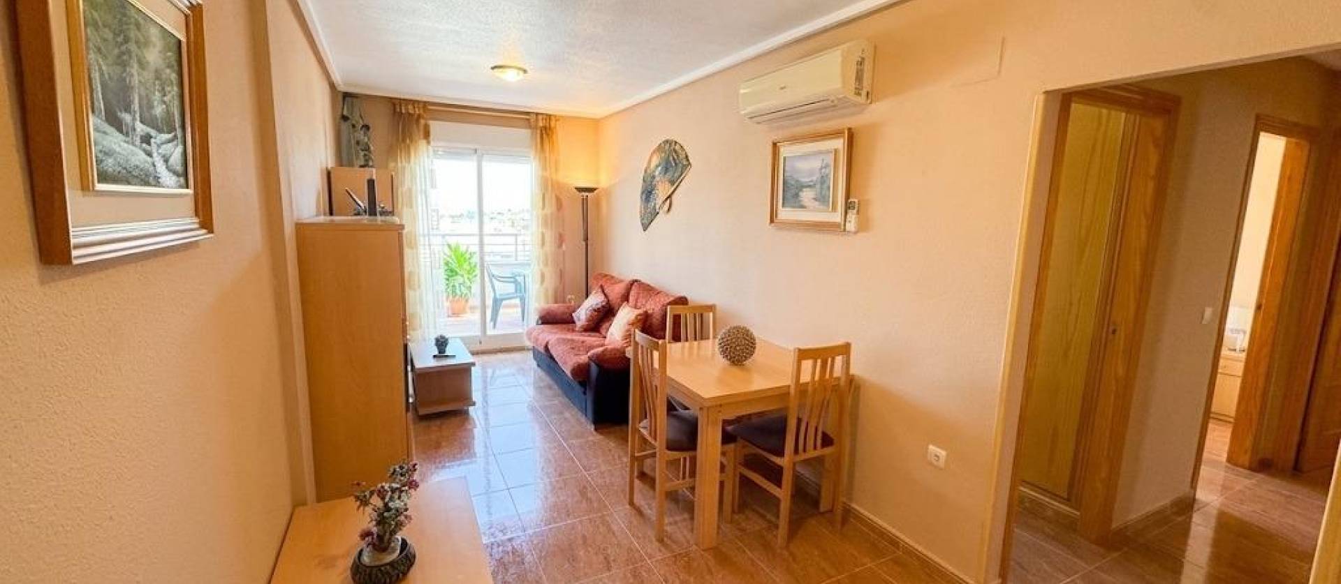 Sale - Apartment - Torrevieja - Centro