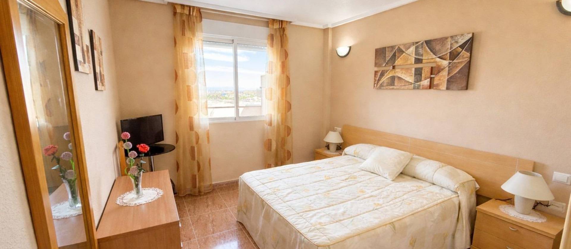 Sale - Apartment - Torrevieja - Centro