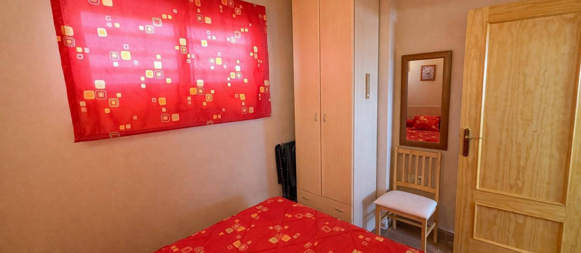 Sale - Apartment - Torrevieja - Centro