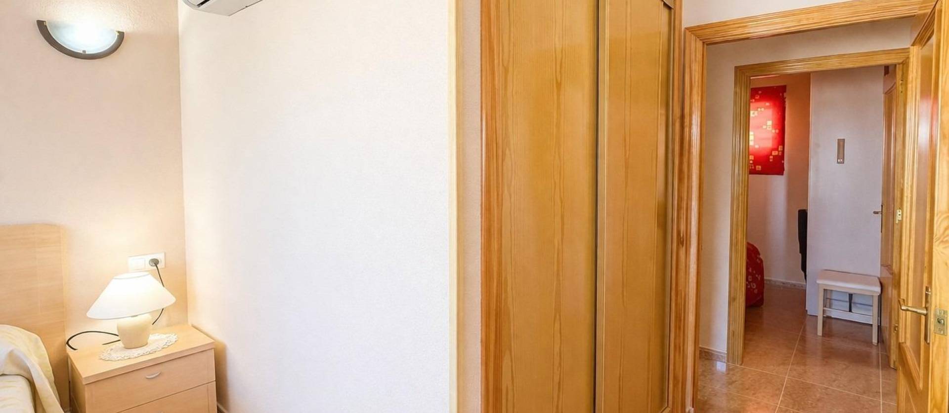 Sale - Apartment - Torrevieja - Centro