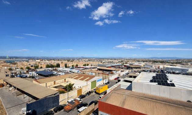 Sale - Apartment - Torrevieja - Centro