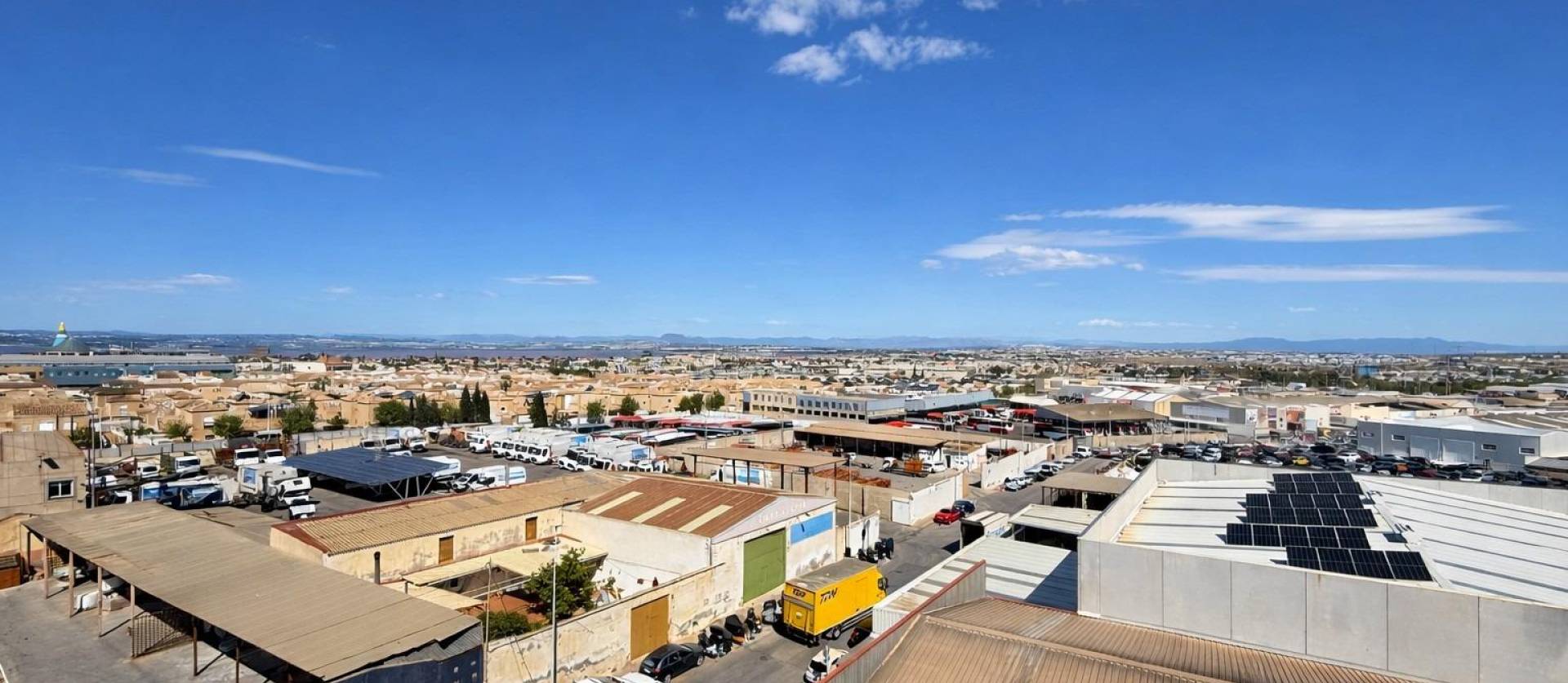 Sale - Apartment - Torrevieja - Centro