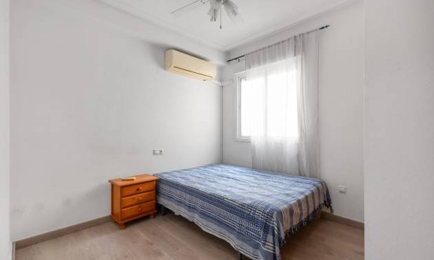 Sale - Apartment - Torrevieja - Playa de los locos