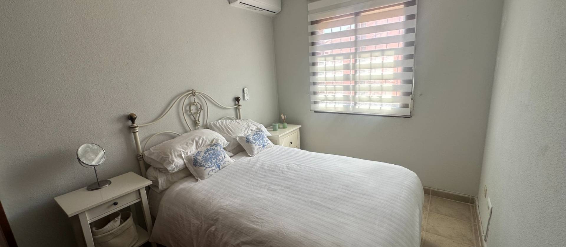 Revente - Apartment - Torrevieja - Aguas Nuevas