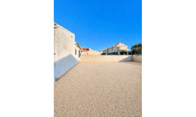 Sale - Villa - Torrevieja - Aguas Nuevas