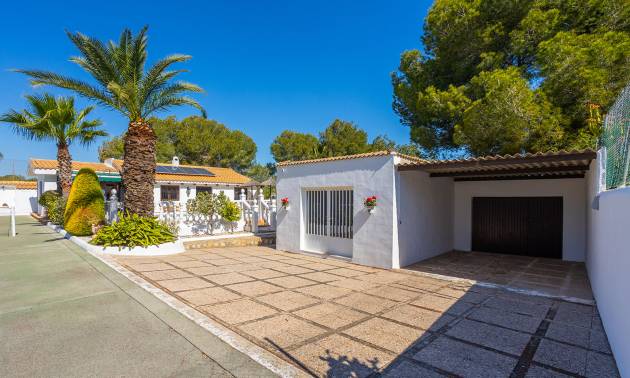 Sale - Villa - Orihuela - Orihuela Costa