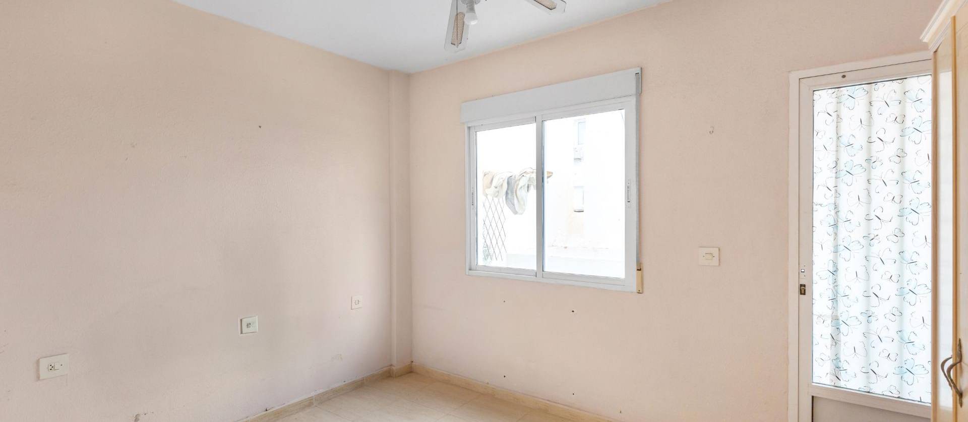 Sale - Apartment - Torrevieja - Centro - Muelle Pesquero