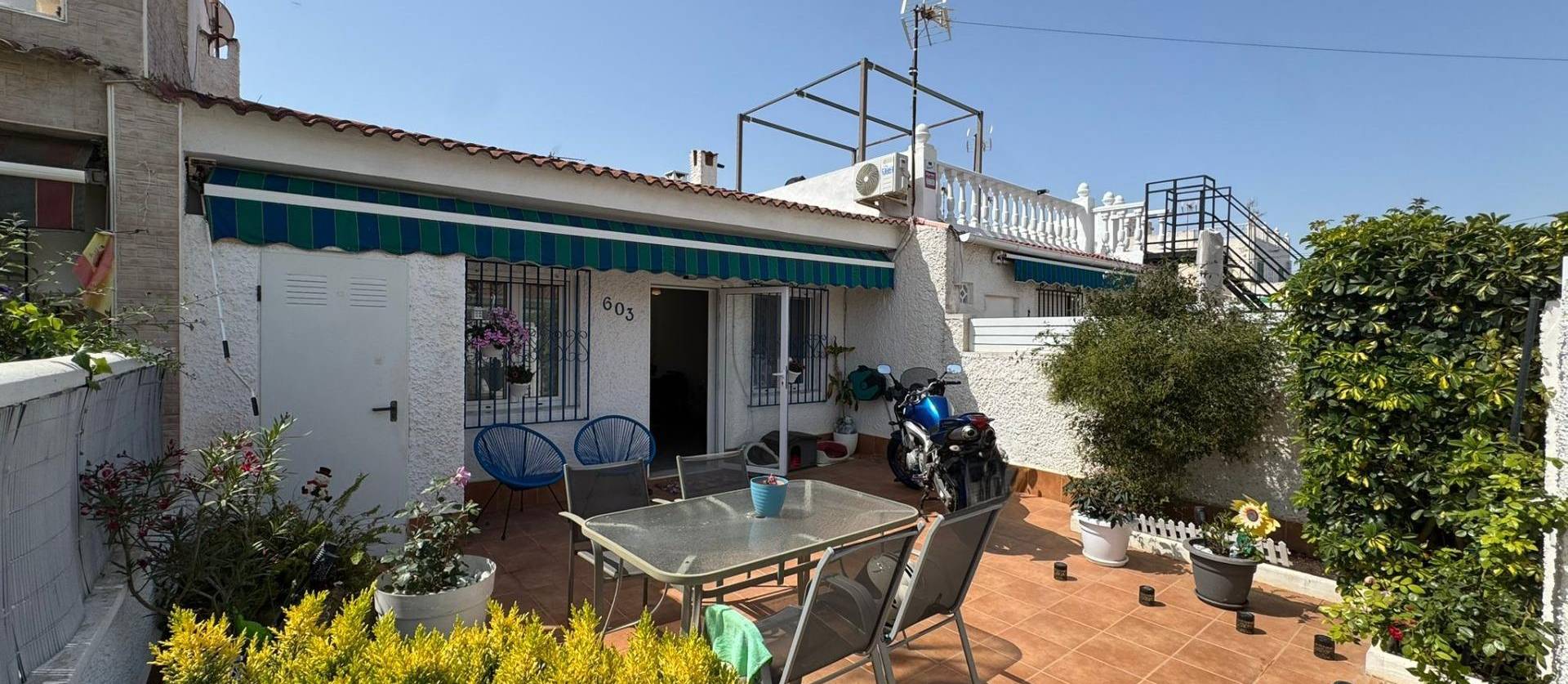 Bestaande woningen - Bungalow - Torrevieja - La Siesta - El Salado - Torreta