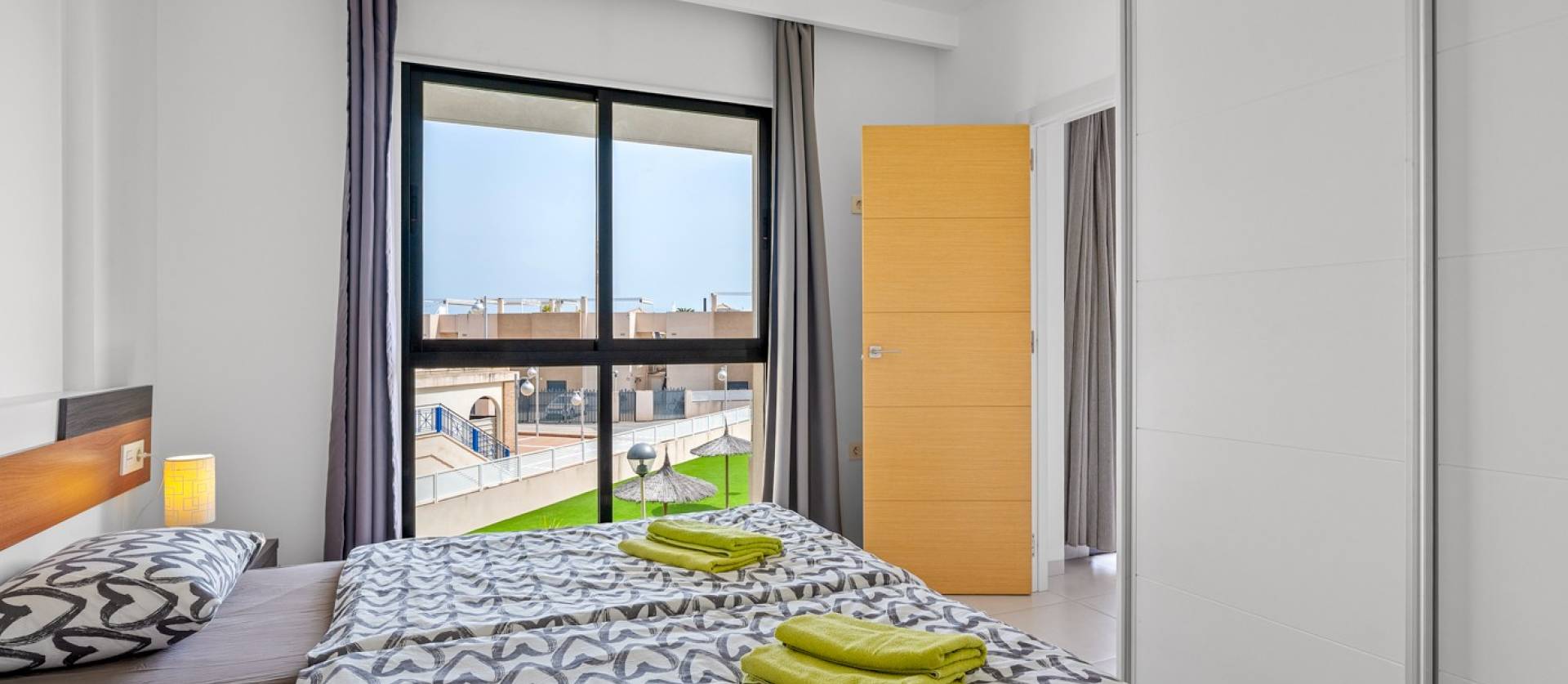 Sale - Apartments - Orihuela Costa - La Zenia
