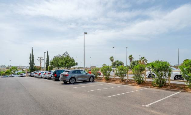 Sale - Apartments - Orihuela Costa - La Zenia