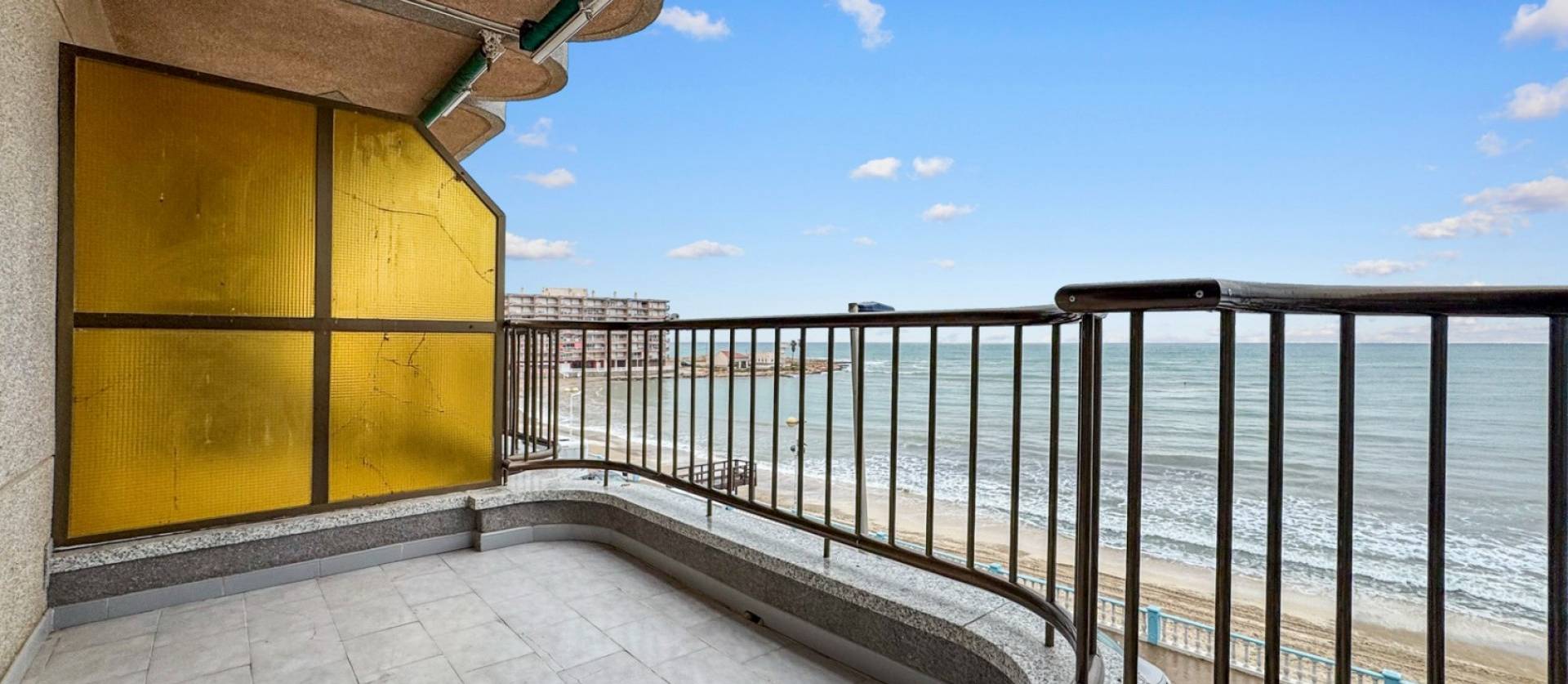 Sale - Apartment - Torrevieja - Playa de los Locos