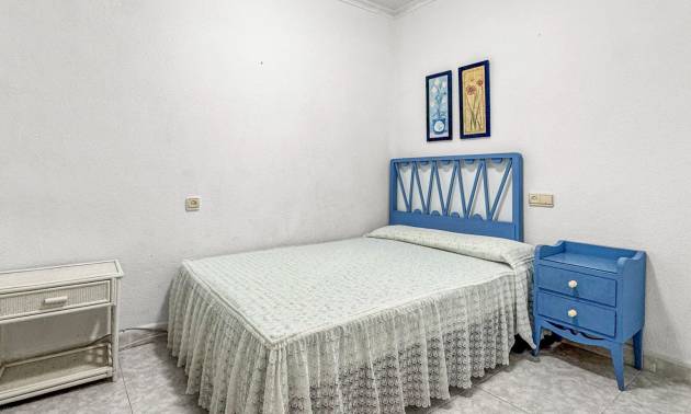 Sale - Apartment - Torrevieja - Playa de los Locos