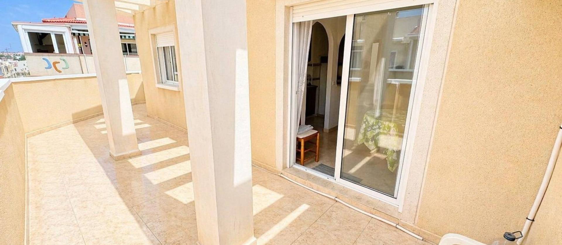 Sale - Apartment - Torrevieja - Centro
