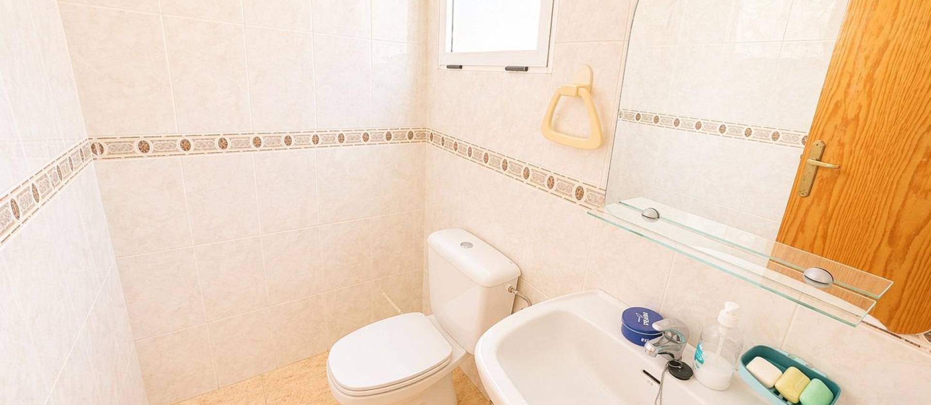 Sale - Apartment - Torrevieja - Centro