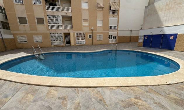 Sale - Apartment - Torrevieja - Centro