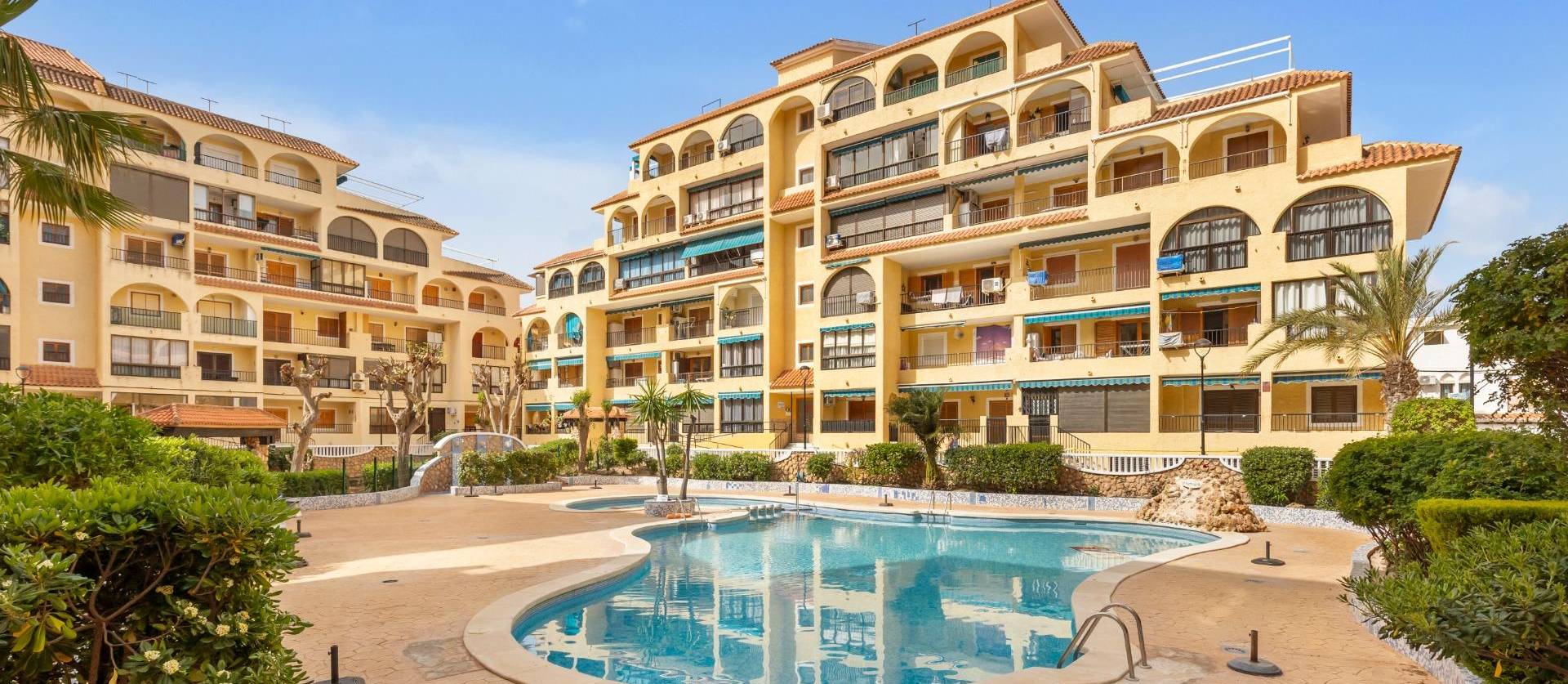 Sale - Apartment - Torrevieja - La Mata
