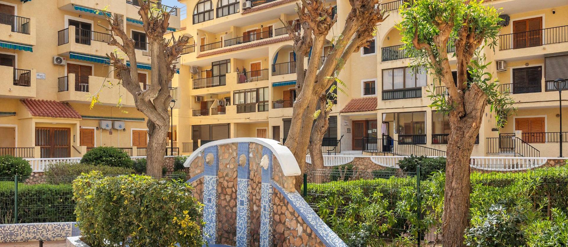 Sale - Apartment - Torrevieja - La Mata