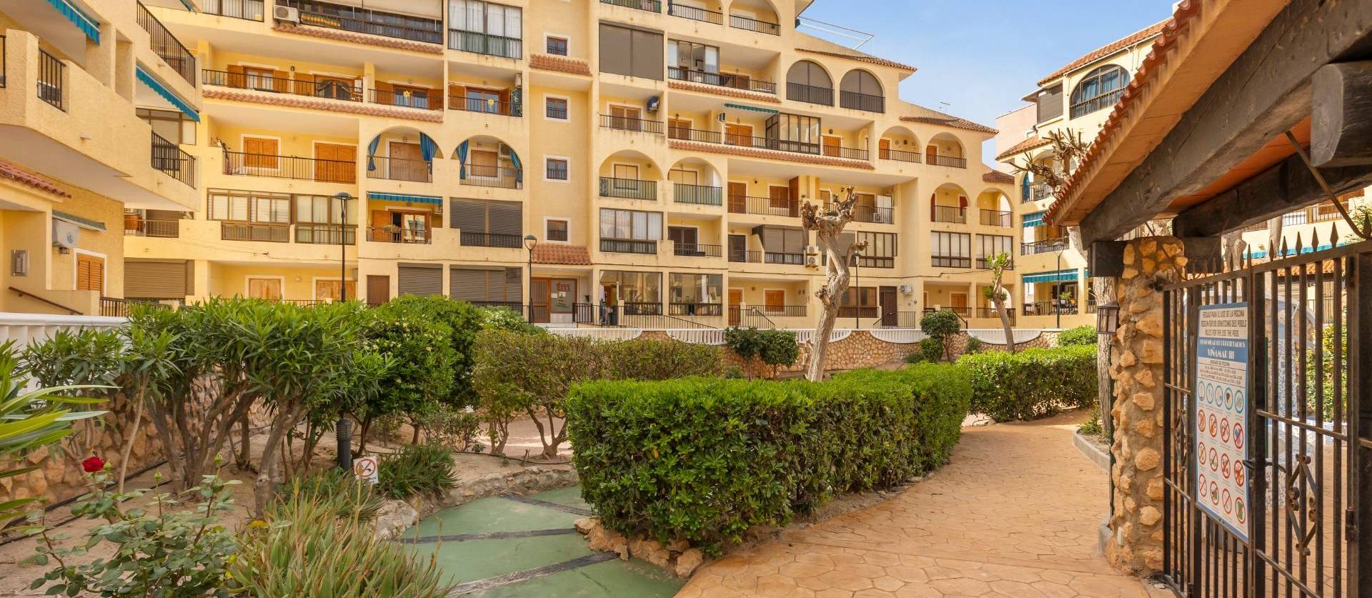 Sale - Apartment - Torrevieja - La Mata