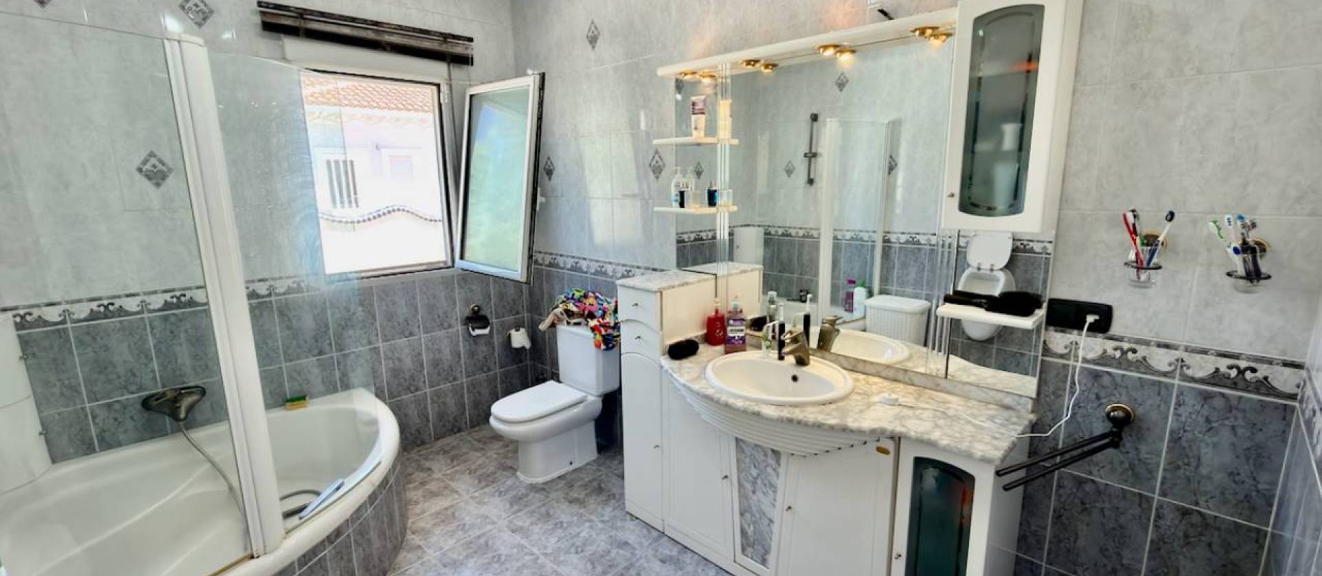 Sale - Villa - Ciudad Quesada - Urbanizaciones