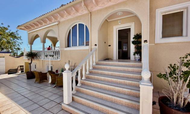 Sale - Villa - Ciudad Quesada - Urbanizaciones