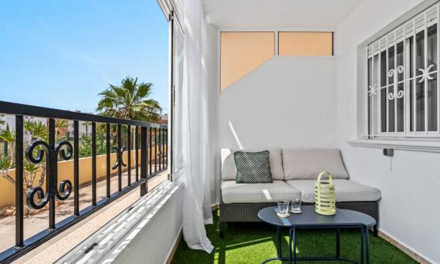 Sale - Apartment - Orihuela Costa - La Florida