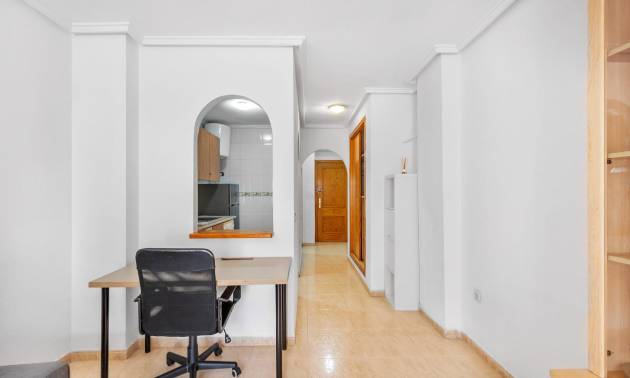 Sale - Apartment - Torrevieja - Estacion de autobuses