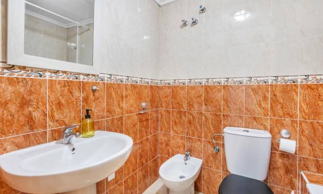 Sale - Apartment - Torrevieja - Estacion de autobuses