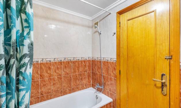 Sale - Apartment - Torrevieja - Estacion de autobuses