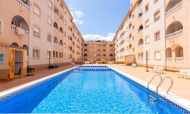 Sale - Apartment - Torrevieja - Estacion de autobuses