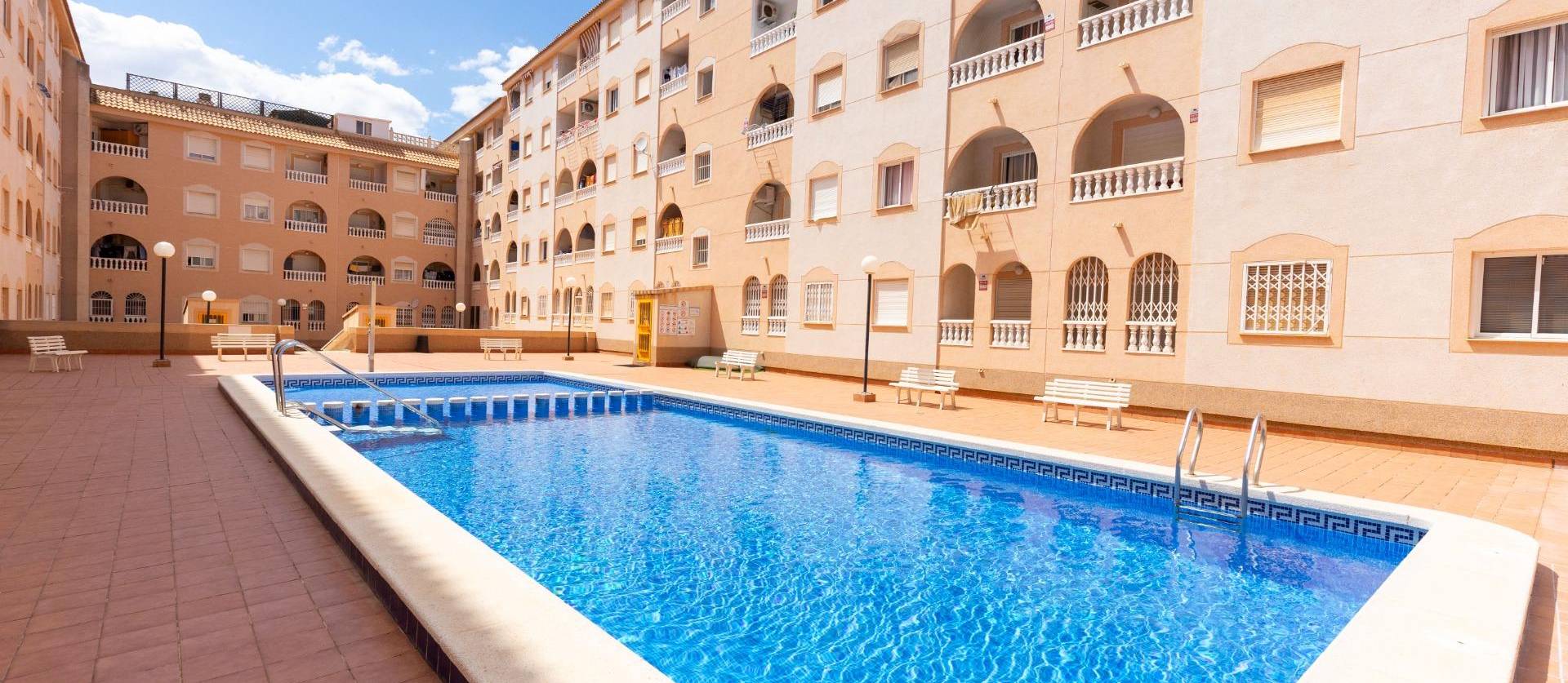Sale - Apartment - Torrevieja - Estacion de autobuses