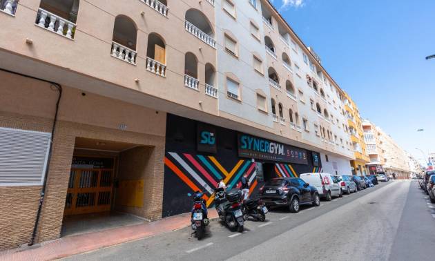 Sale - Apartment - Torrevieja - Estacion de autobuses