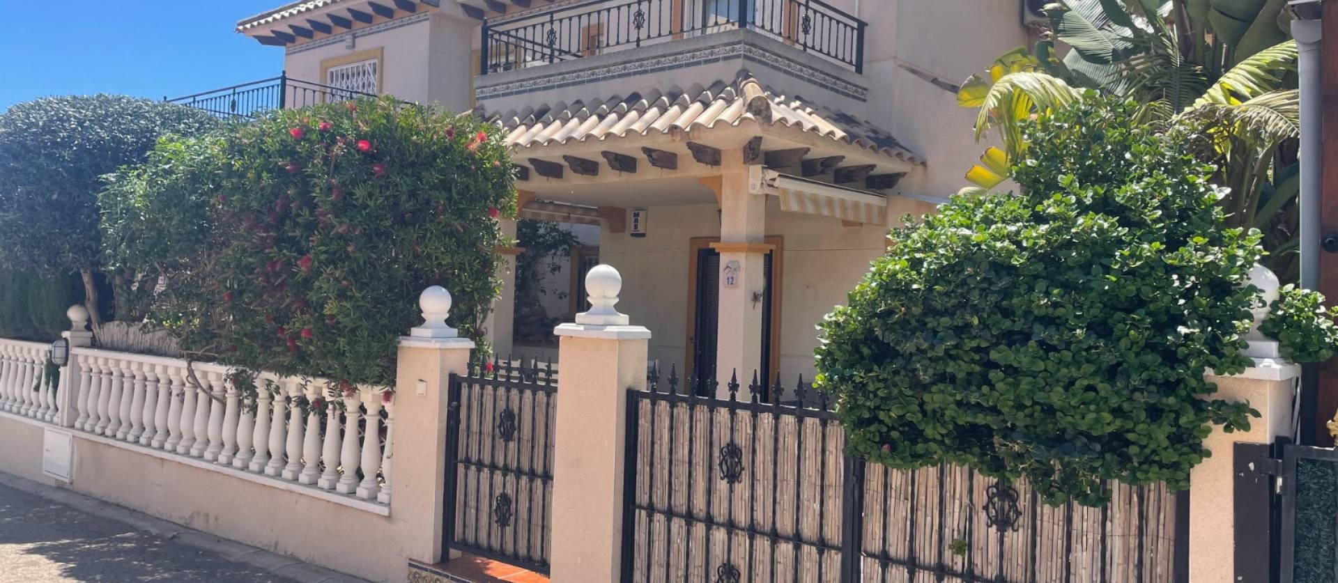 Sale - Villa - Orihuela Costa - La Regia