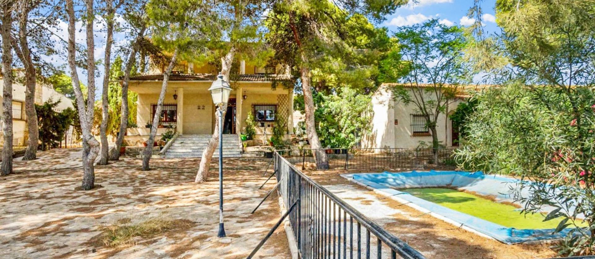 Sale - Villa - Torrevieja - Los Balcones