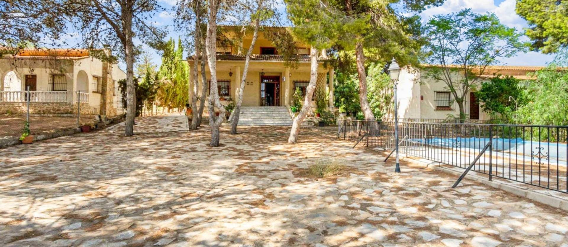 Sale - Villa - Torrevieja - Los Balcones