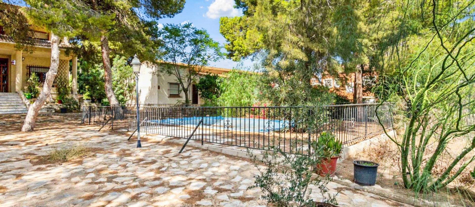 Sale - Villa - Torrevieja - Los Balcones