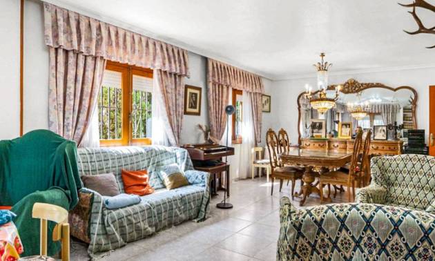 Sale - Villa - Torrevieja - Los Balcones