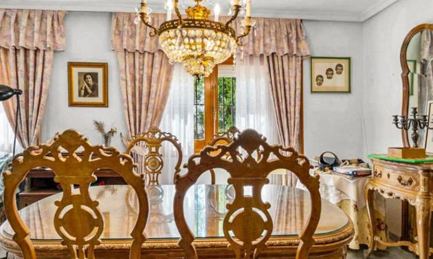Sale - Villa - Torrevieja - Los Balcones