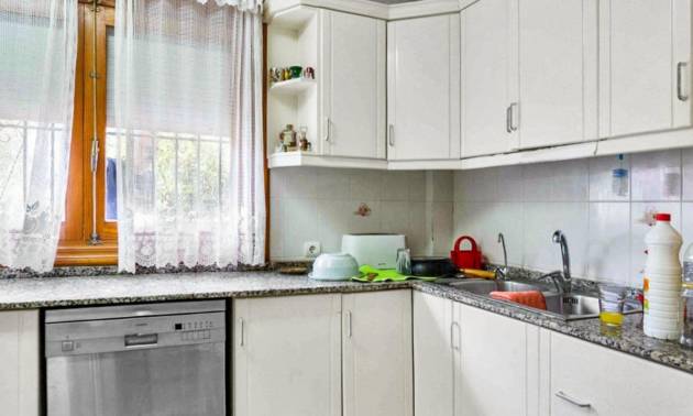 Sale - Villa - Torrevieja - Los Balcones