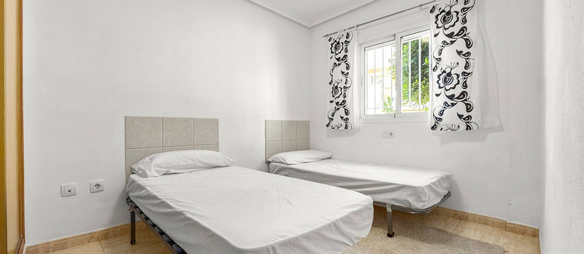 Sale - Apartment - Orihuela Costa - Playa Flamenca