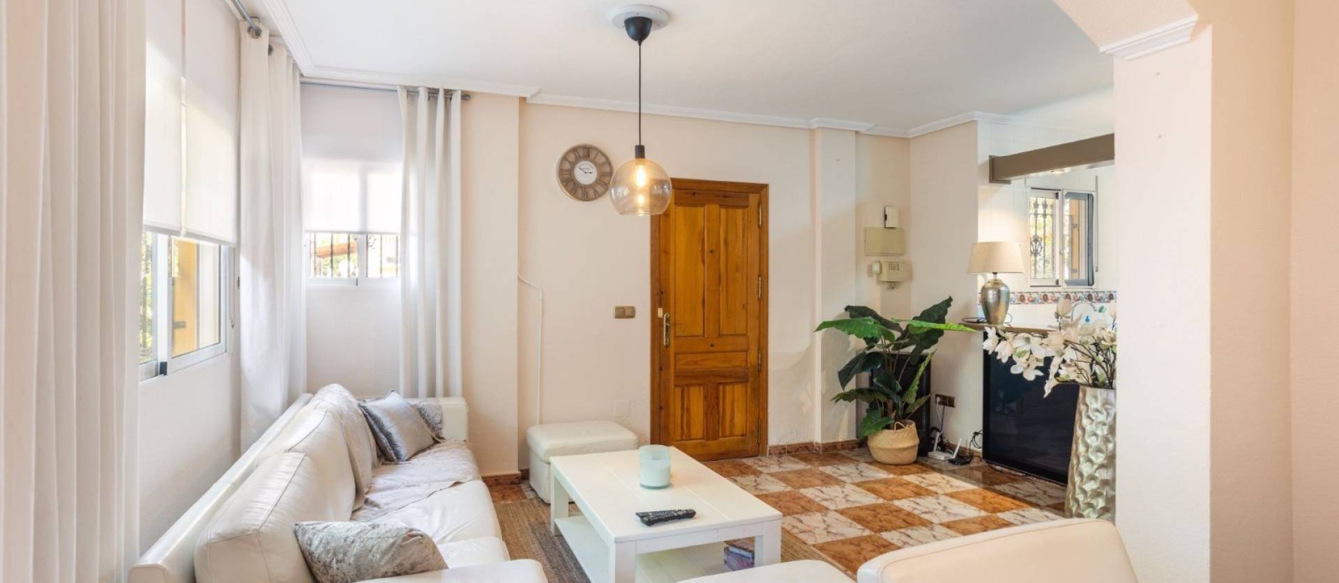 Sale - Villa - Orihuela Costa - La Regia