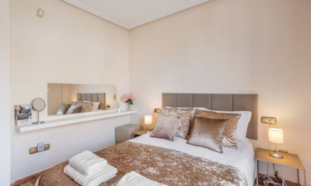 Sale - Villa - Orihuela Costa - La Regia