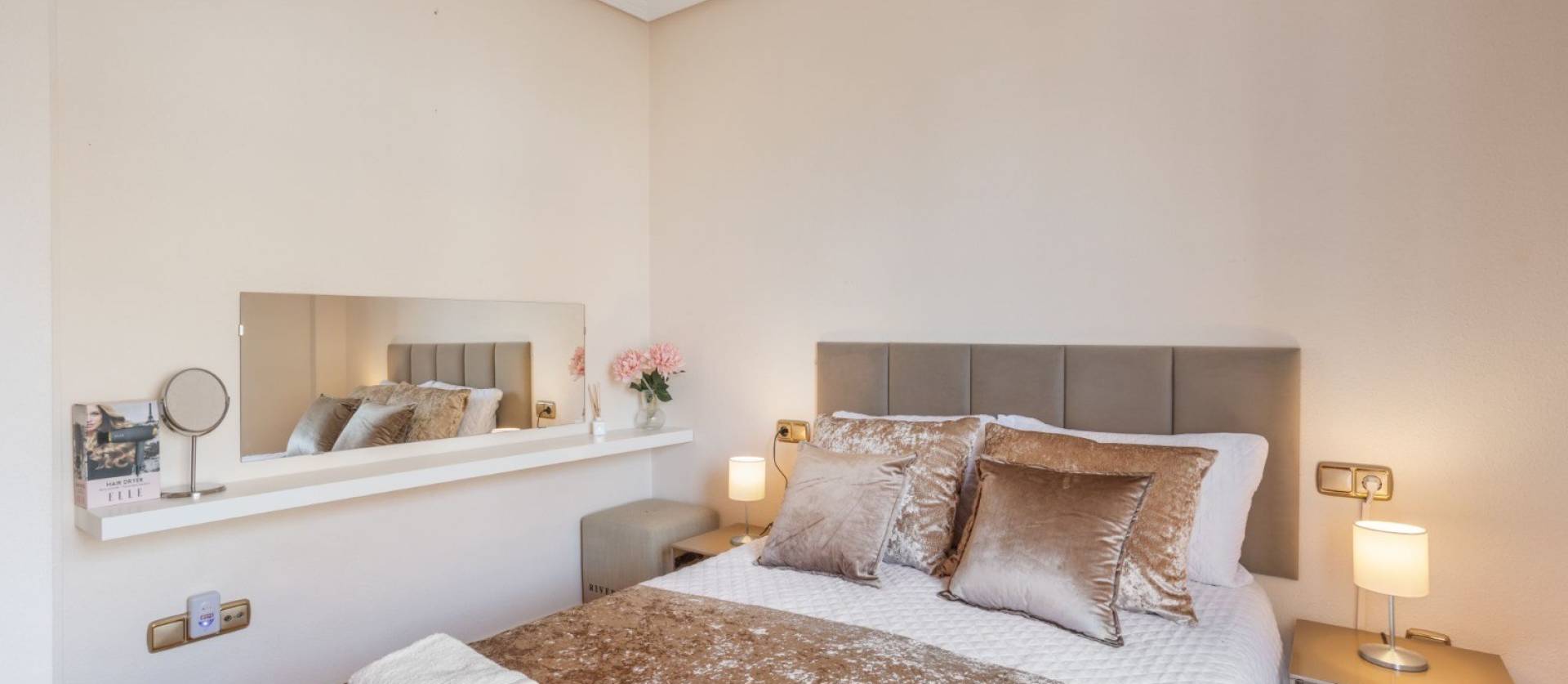 Sale - Villa - Orihuela Costa - La Regia