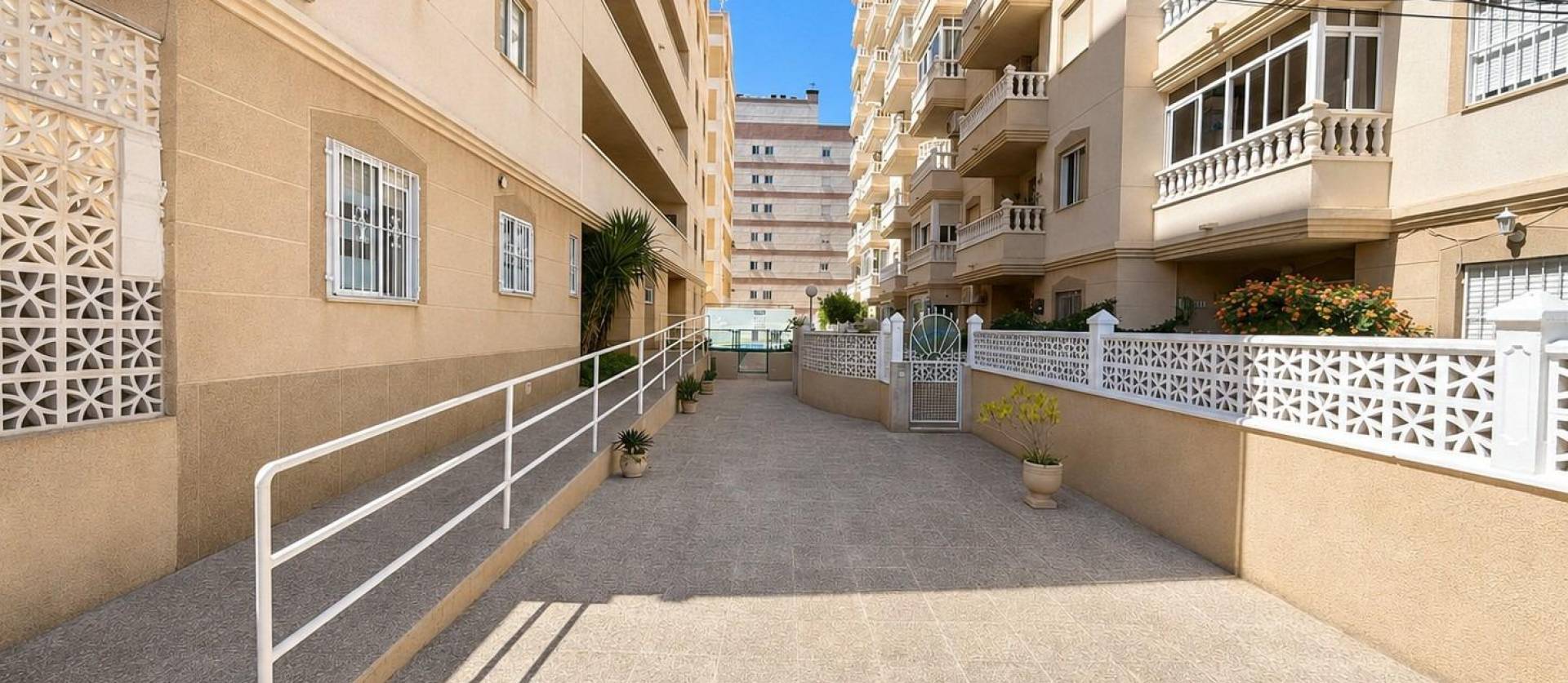 Venta - Apartment - Torrevieja - Nueva Torrevieja
