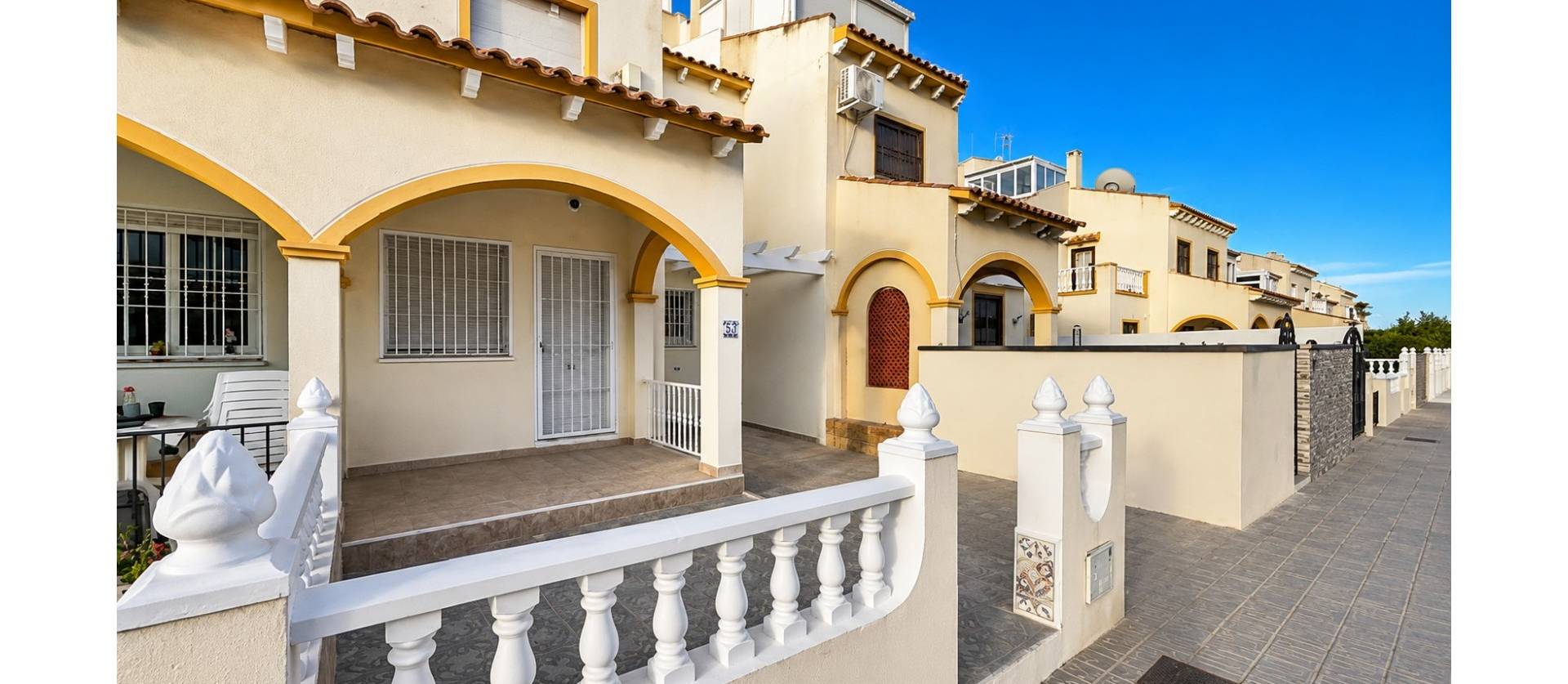 Sale - Townhouse - Orihuela Costa - Los Almendros