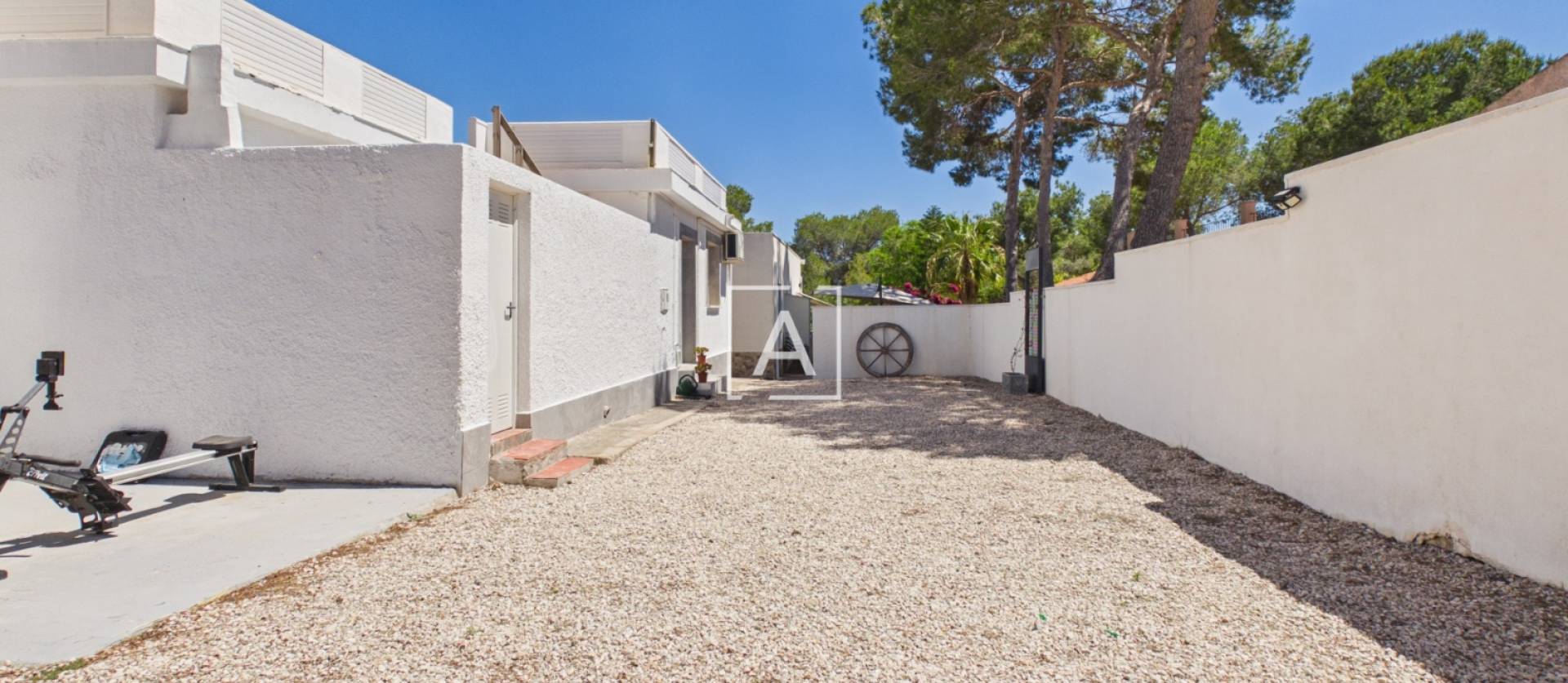 Sale - 4. House - Detached Villa - Pinar de Campoverde