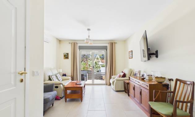 Sale - 4. House - Detached Villa - Pinar de Campoverde