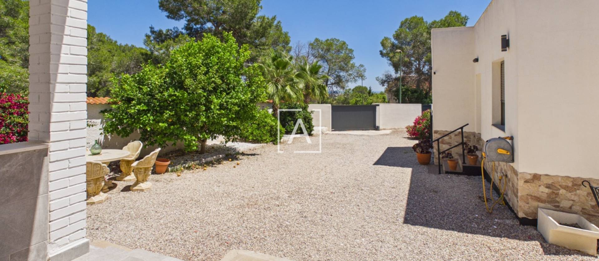 Sale - 4. House - Detached Villa - Pinar de Campoverde