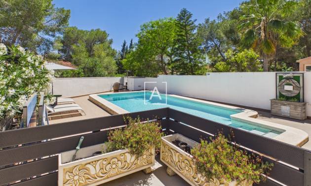 Sale - 4. House - Detached Villa - Pinar de Campoverde