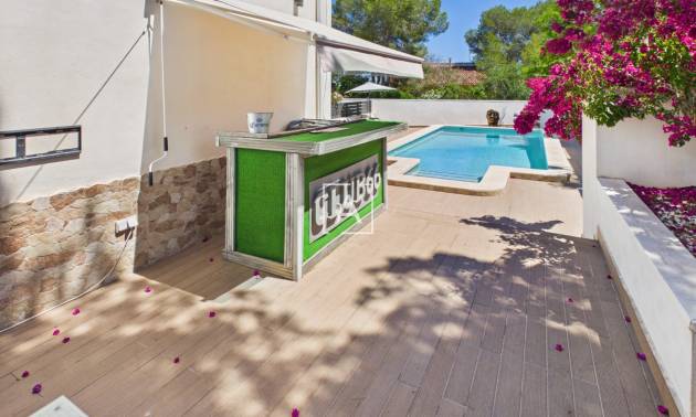 Sale - 4. House - Detached Villa - Pinar de Campoverde